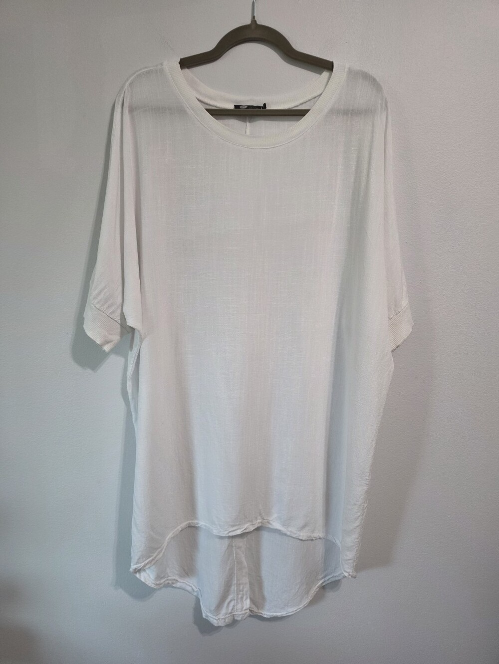 104. Made In Italy - Oversized Linen Blend Hi-low Tunic